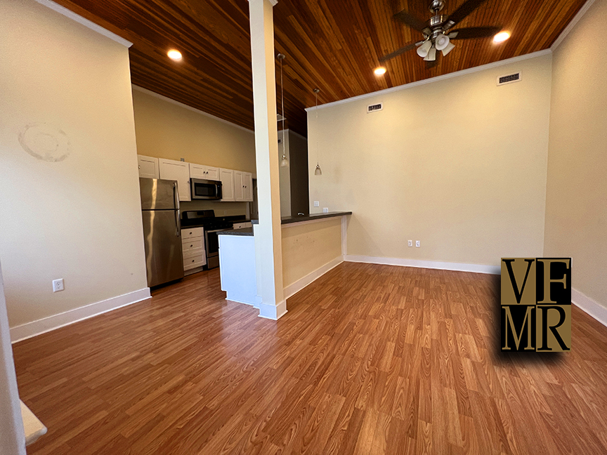 109 E Gordon St Suite A... FOR RENT by VFMR