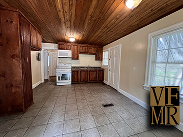 1707 W.Washington Ave, a quality Rental by VFMR